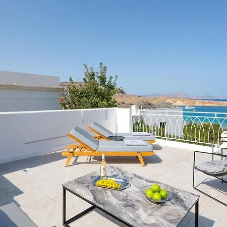 Shore Junior Апартаменты